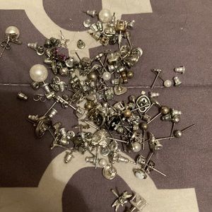 HUGE lot of earrings - lots of pairs of earrings